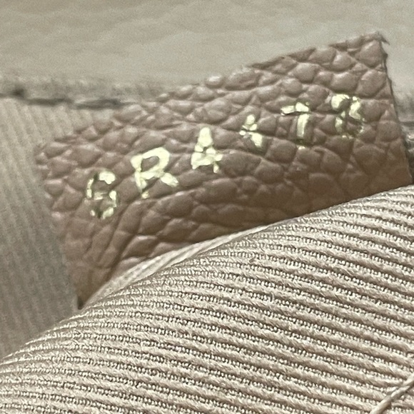 Louis Vuitton Clapton backpack - Picture 12 of 12